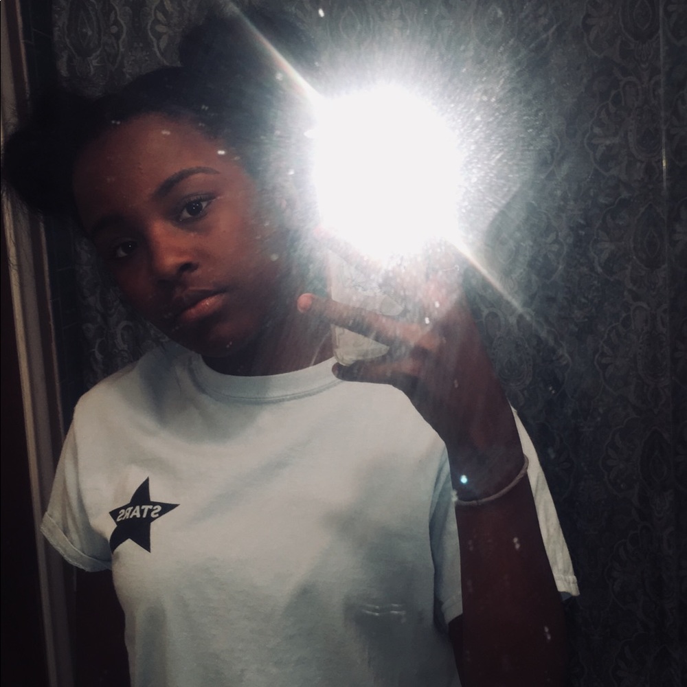 Meet your Posher, Fahsha